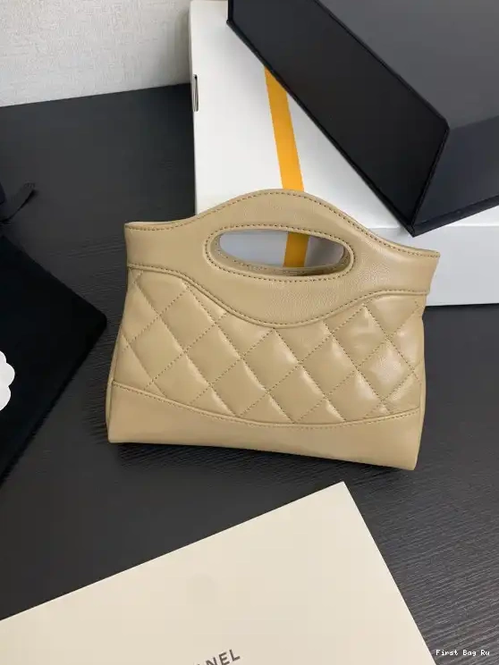 First Bag Ru BAG-21*17*3.5cm CHANEL SHOPPING 0523